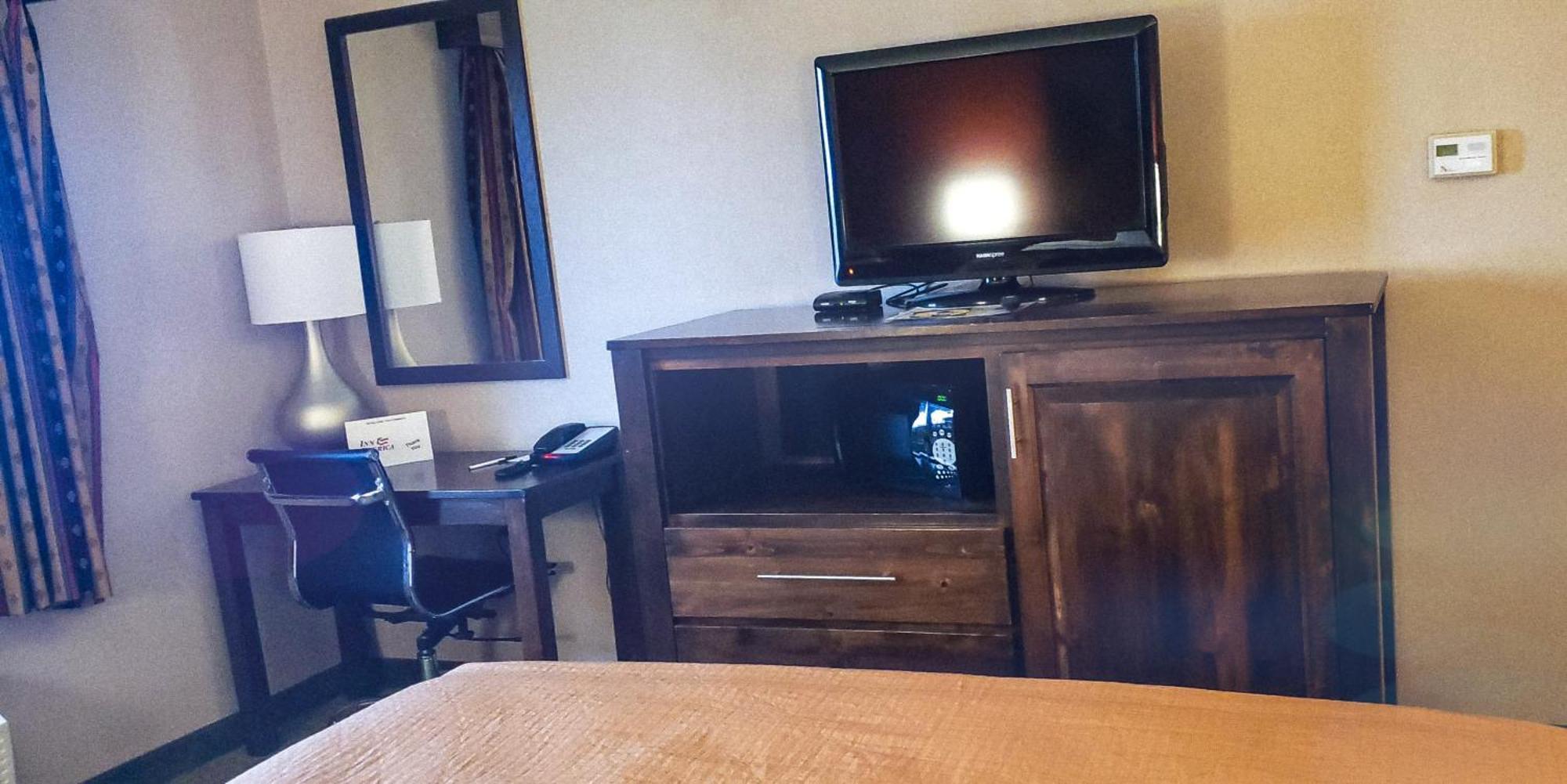King Room - Non-Smoking,1589491381:JPEG